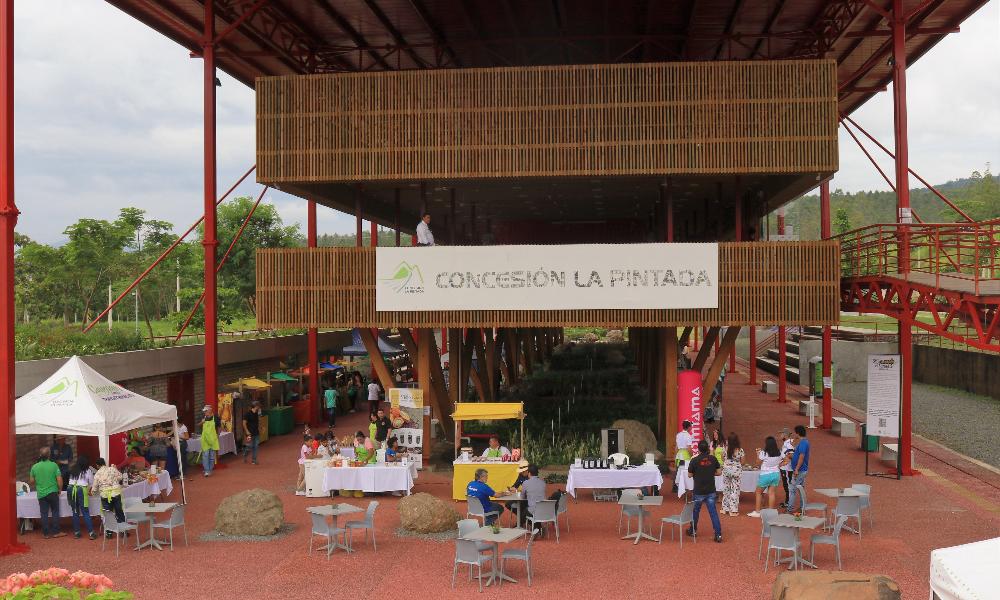 Mercados Campesinos en Plaza del Cauca
