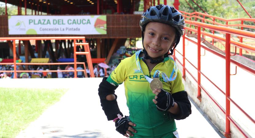 3° Festival de Patinaje Infantil y Juvenil: ¡Una fiesta sobre ruedas que se vivió en Plaza del Cauca!